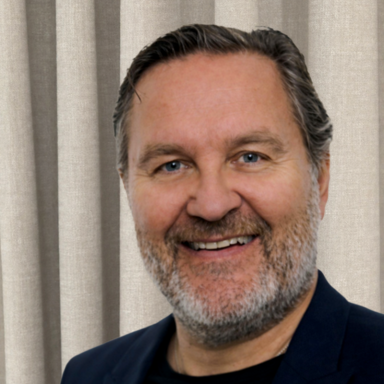 Porträtt av Mikael Hassel